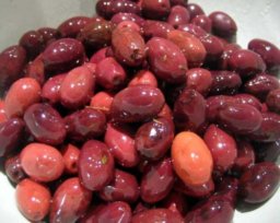 doris-deli-whole-kalamata-olives.jpg